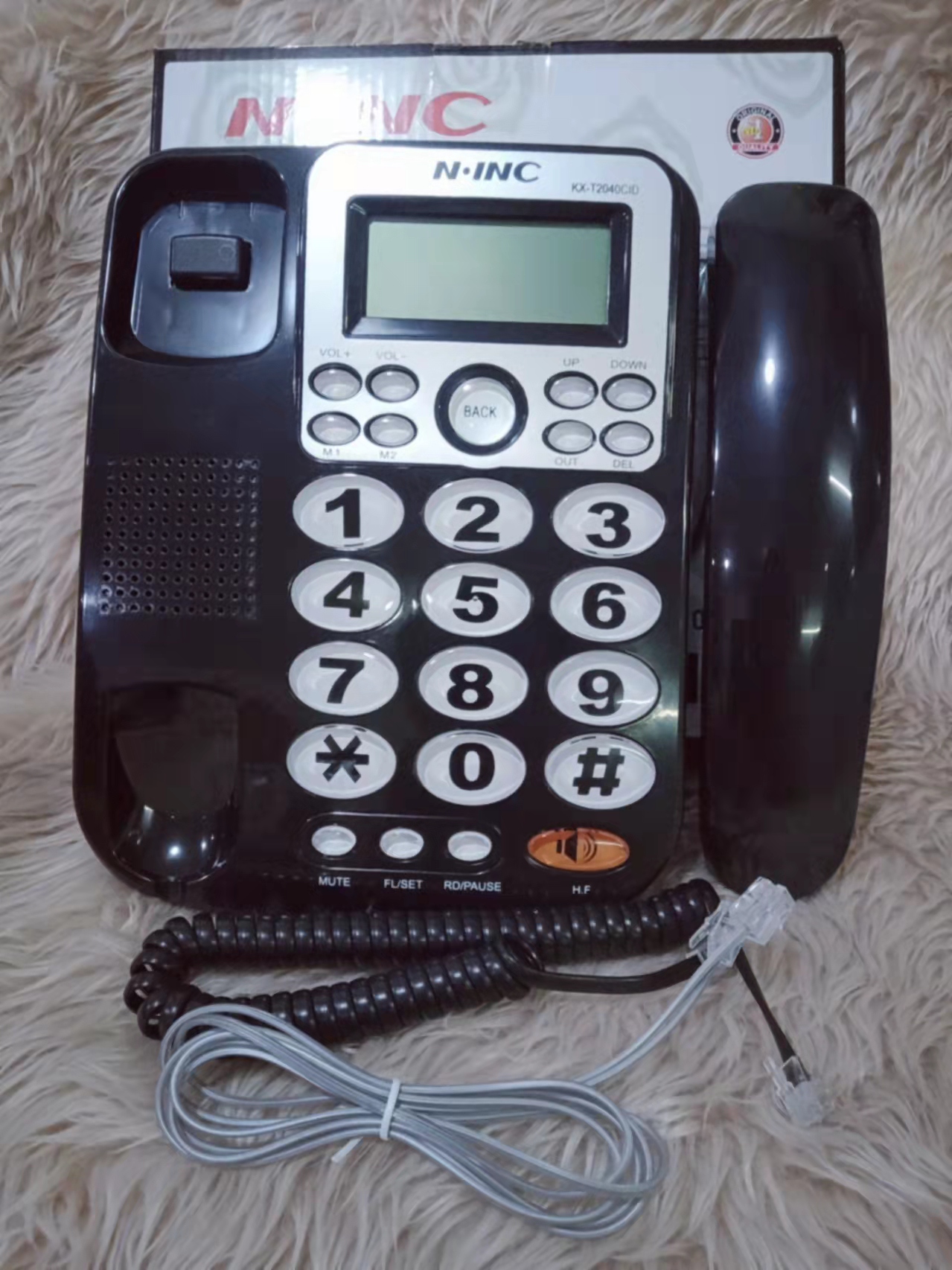 Ενσύρματο Επιτραπέζιο Τηλέφωνο για Ηλικιωμένους με Μεγάλα Πλήκτρα & Ανοιχτή Ακρόαση KX-T2040CID Μαύρο